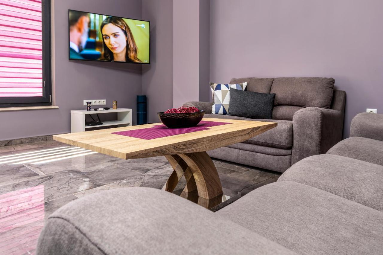 Stylish 1Bd Flat With A Parking Spot By Flat Mаnager Apartment Plovdiv Ngoại thất bức ảnh